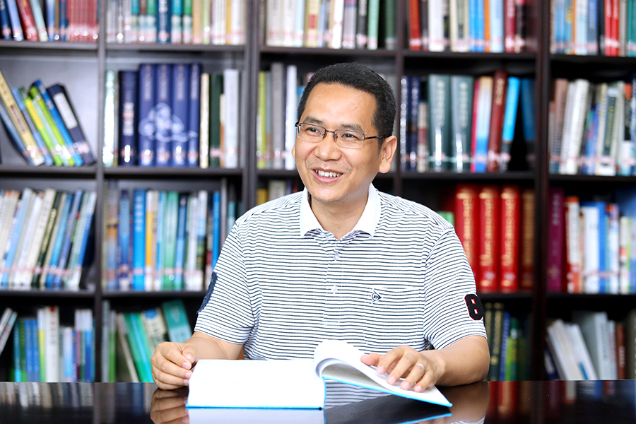 LUHUI3.jpg